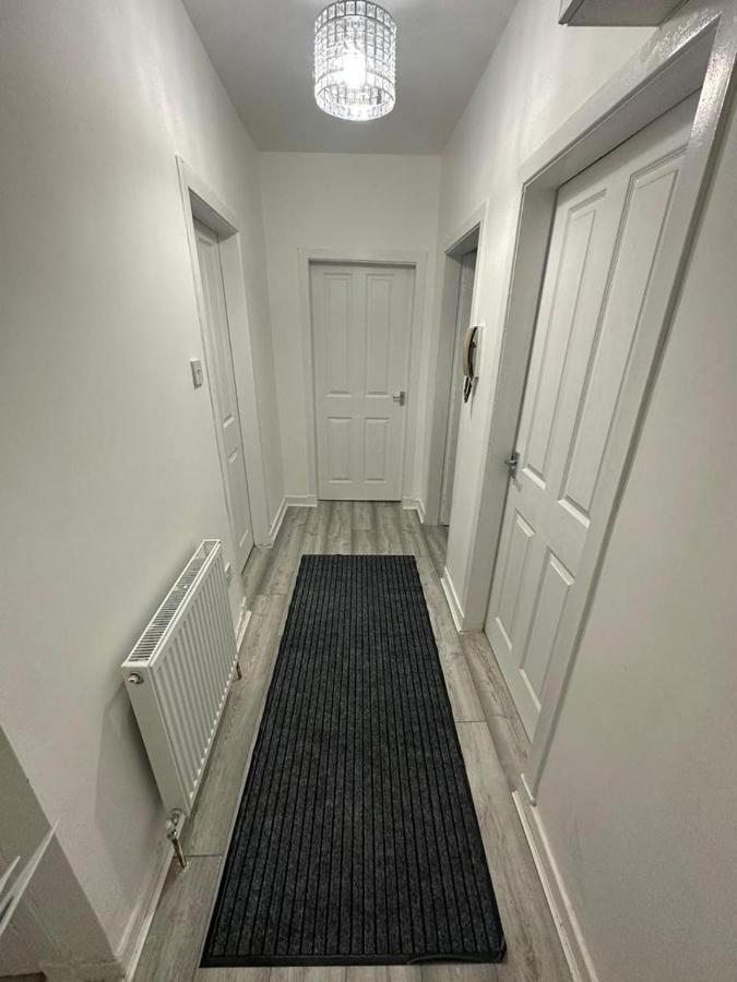 Newly Renovated Lux 2 Bed Apartment Glasgow Exterior photo